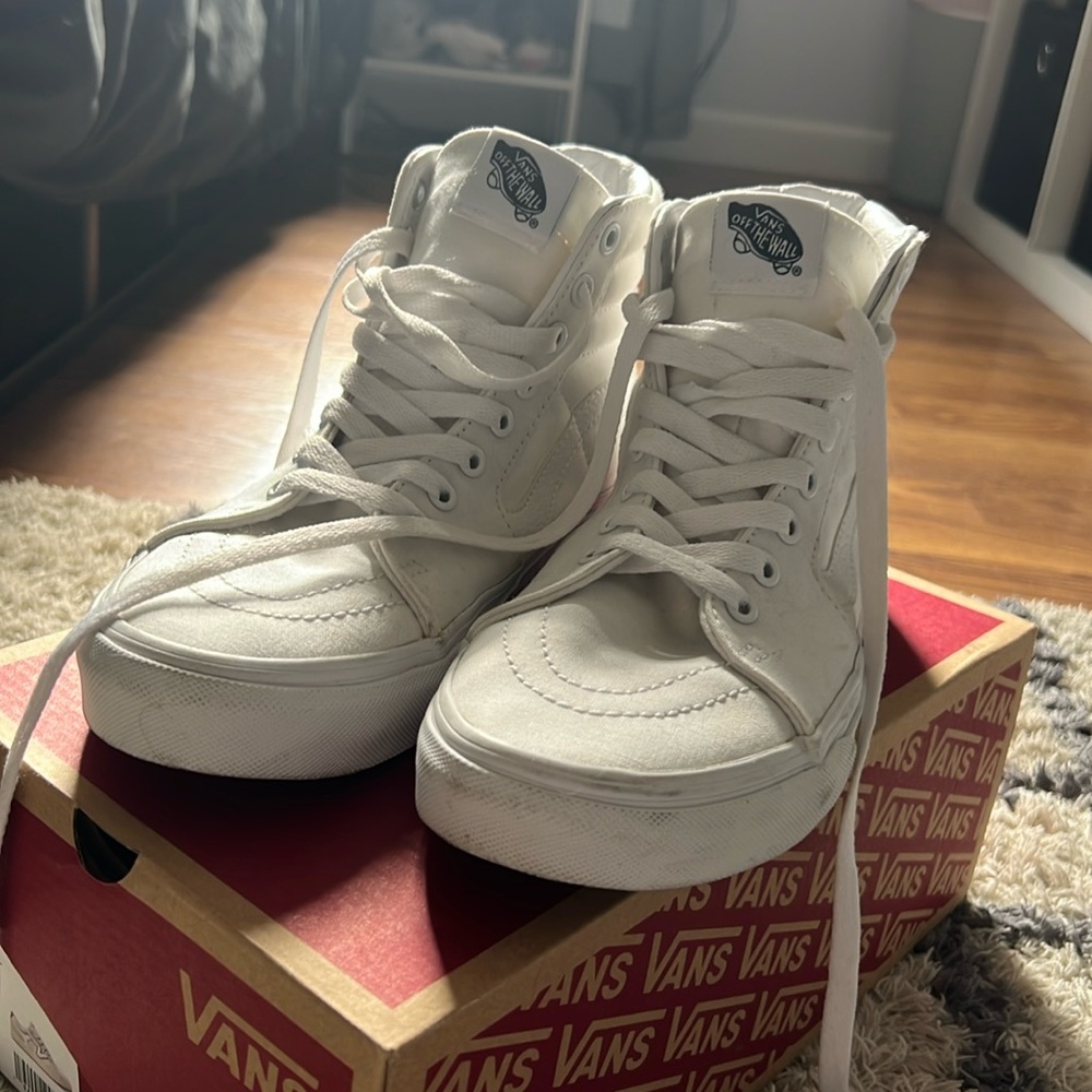 WHITE HIGHTOP VANS